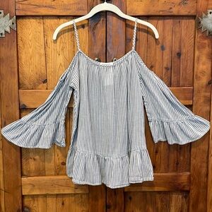 beachlunchlounge top